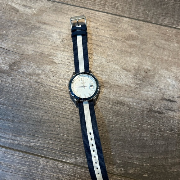 Guess Silver Watch with Navy and White Band - Picture 1 of 6